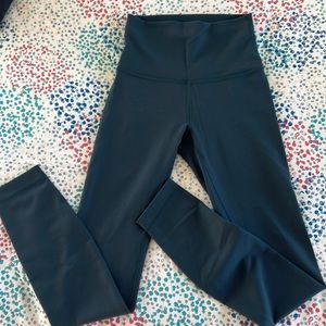 Submarine 25 inch Lululemon Leggings